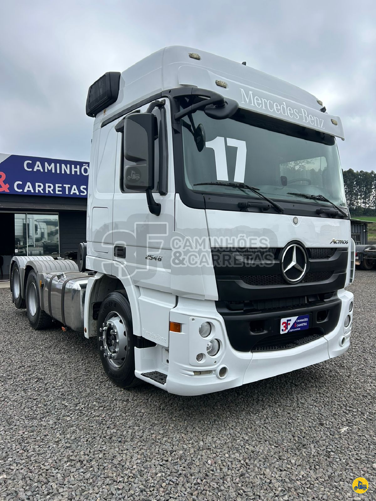 CAMINHAO MERCEDES-BENZ MB 2546 Cavalo Mecânico Cavalo 6x2 3F Caminhões & Carretas CONCORDIA SANTA CATARINA SC